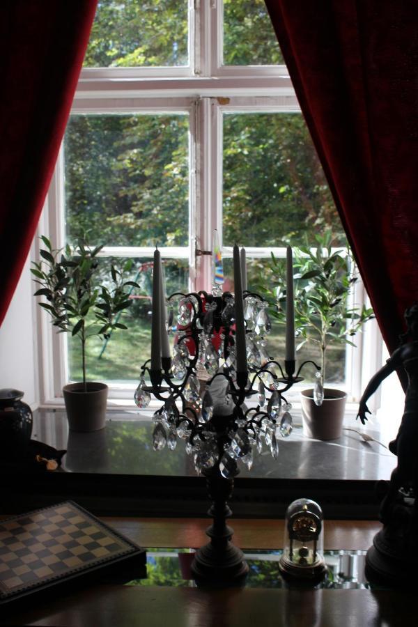 Herrgards Hotell Gyllene Haesten Вестервик Экстерьер фото