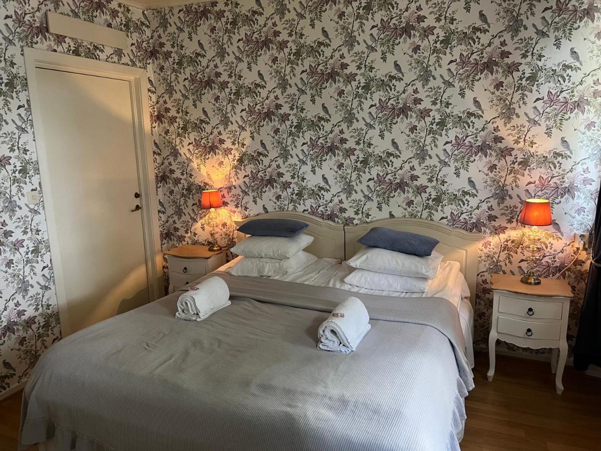 Herrgards Hotell Gyllene Haesten Вестервик Экстерьер фото